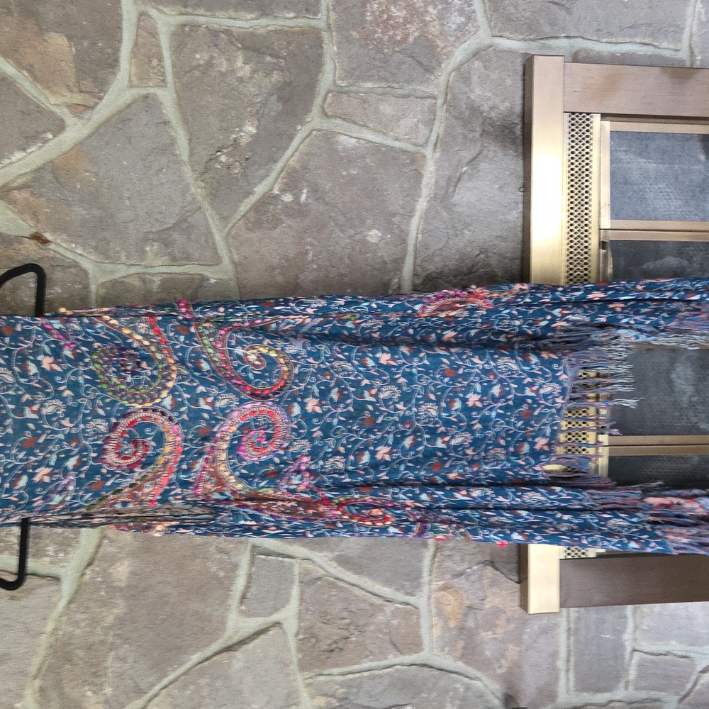 Soft Surroundings Blue and Pink Floral Vest - Picture 3 of 3